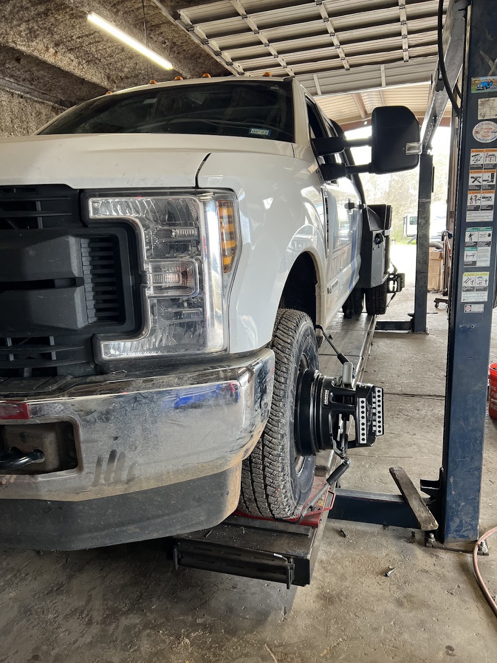 FRJ Auto Repair, Alignment And Tire Shop | 4307 Spring Stuebner Rd, Spring, TX 77389 | Phone: (281) 719-8583