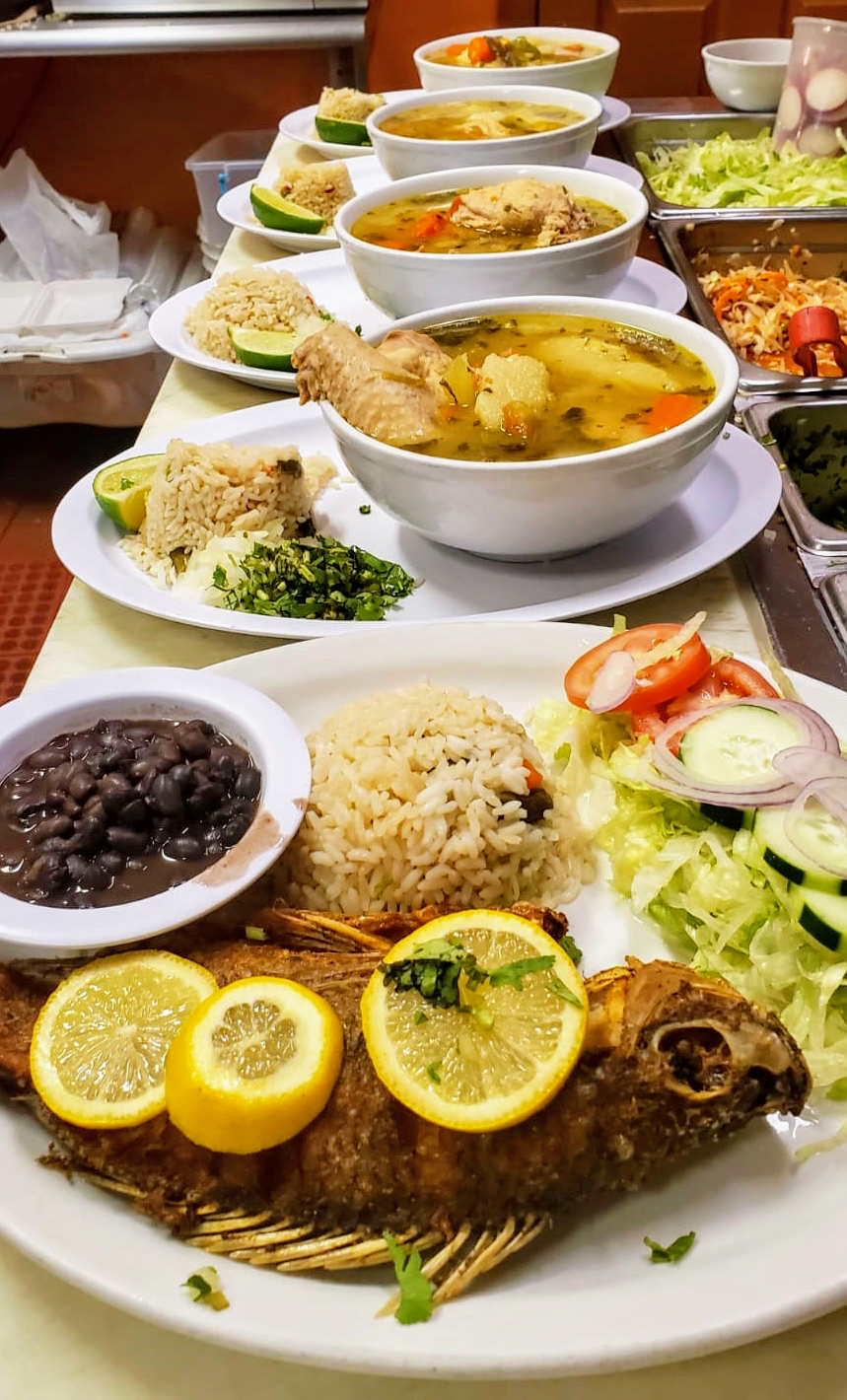 La Esquina Salvadoreña Restaurant Bar | 531 Main St, New Rochelle, NY 10801, USA | Phone: (914) 336-2423