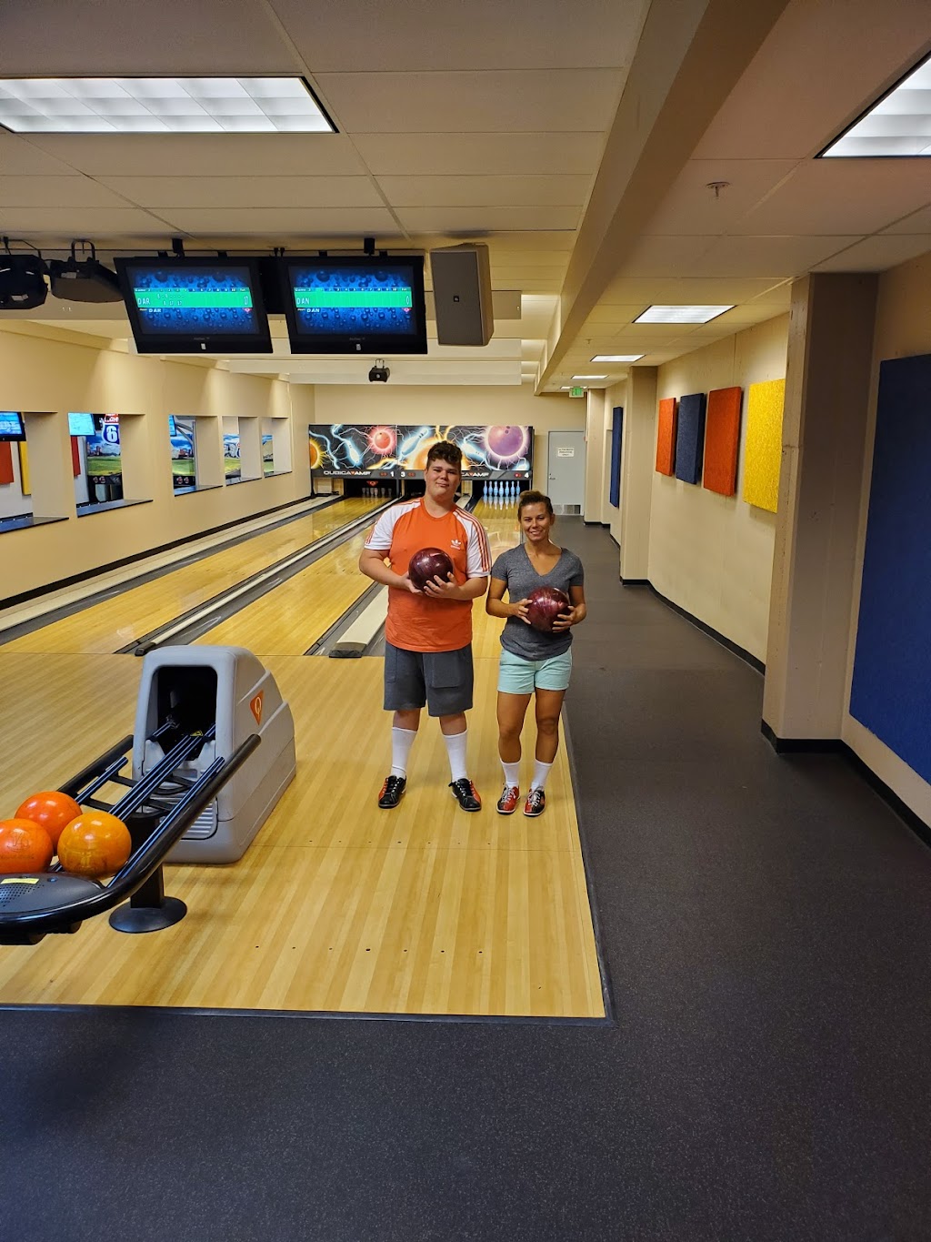 Dakotah Bowling Lanes | 2100 Trail of Dreams, Prior Lake, MN 55372, USA | Phone: (952) 496-6886