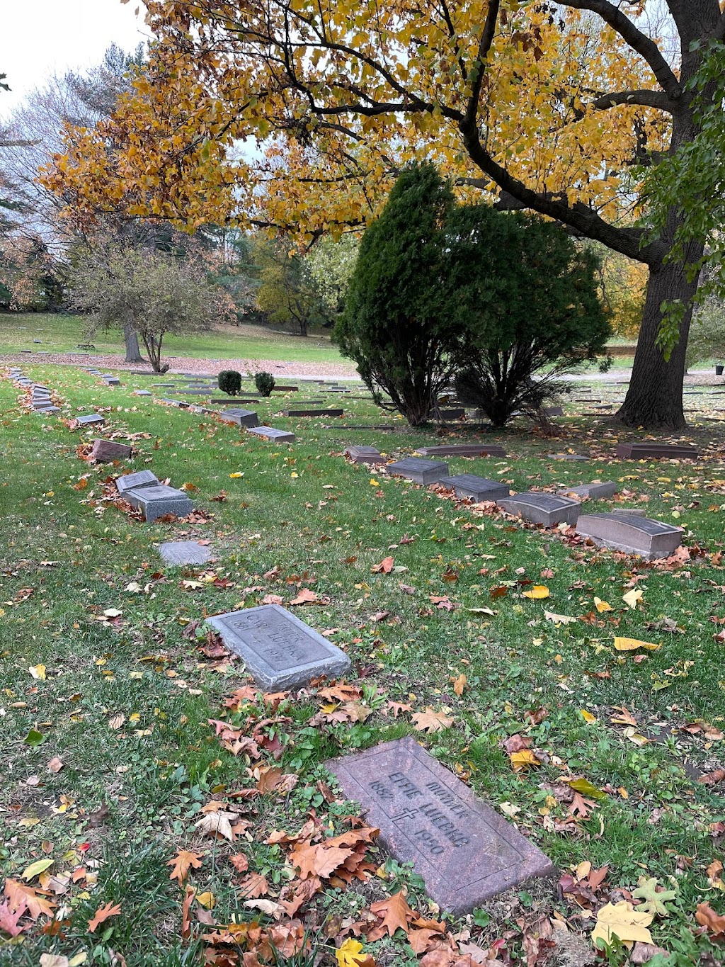 Harvard Grove Cemetery | 6100 Lansing Ave, Cleveland, OH 44105, USA | Phone: (216) 348-7216