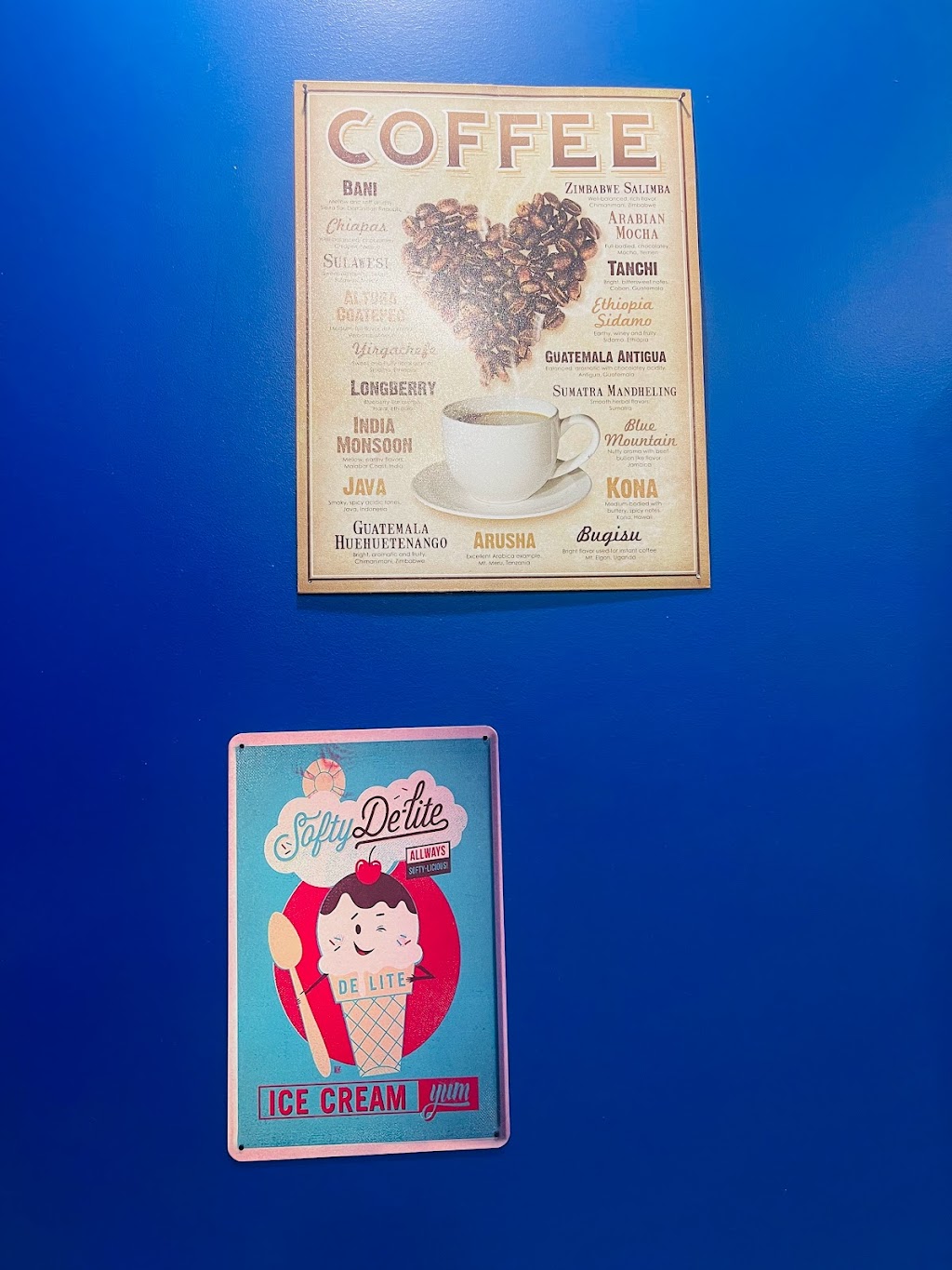 Scoops & Cones Cafe | 2841 Jerusalem Ave, Wantagh, NY 11793, USA | Phone: (516) 809-5066