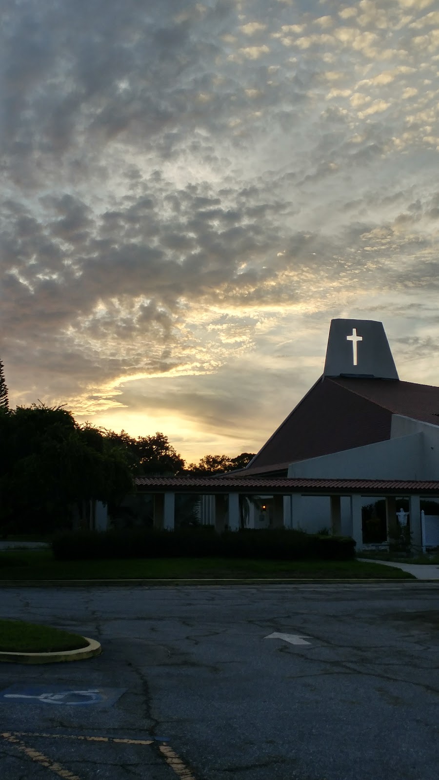 Our Lady Queen of Martyrs Church | 833 Magellan Dr, Sarasota, FL 34243, USA | Phone: (941) 755-1826