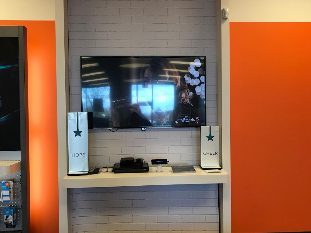 AT&T Store | 231 Letton Dr Suite B, Paris, KY 40361, USA | Phone: (859) 988-1910