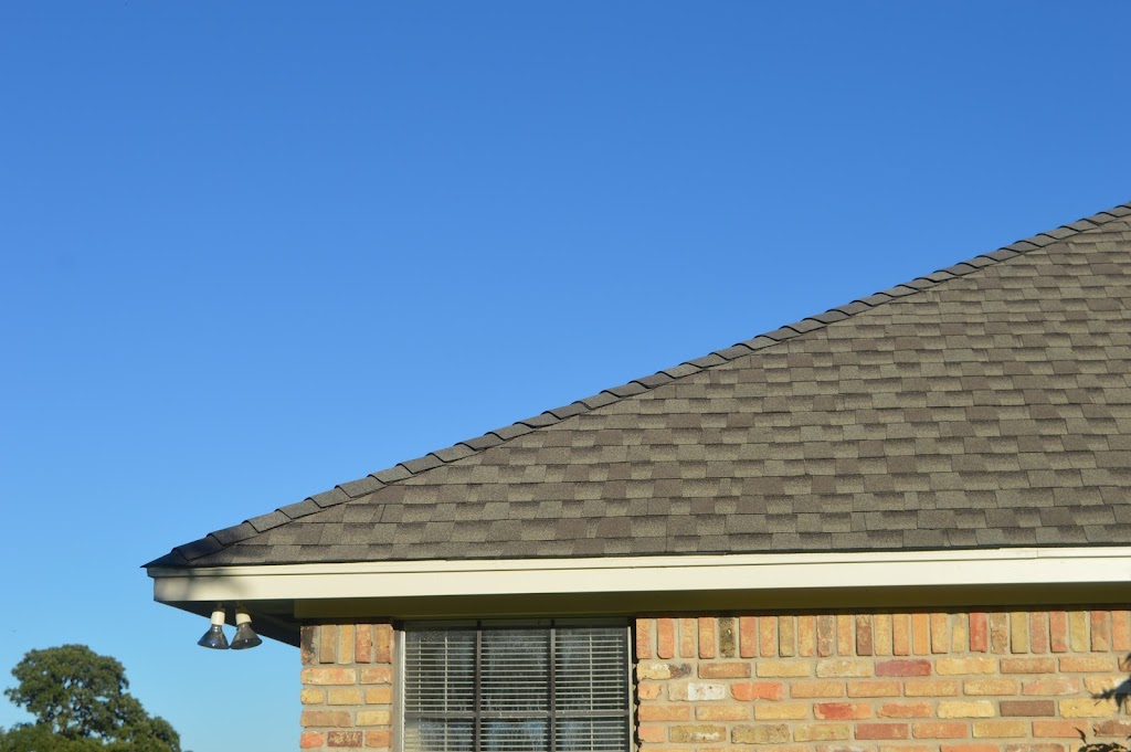 C.W. Roofing and Construction | 1013 Co Rd 4781, Boyd, TX 76023, USA | Phone: (817) 966-6384