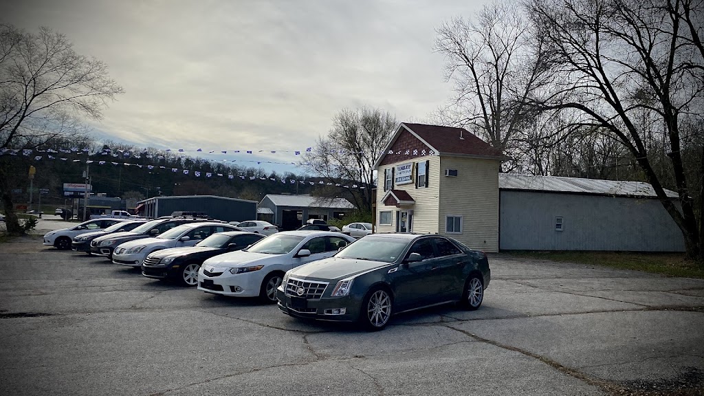 Unique LA Motor Sales | 4673 State Highway W, Byrnes Mill, MO 63051, USA | Phone: (636) 266-4287