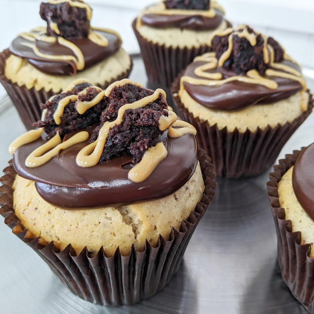 Smallcakes Cupcakery and Creamery | 1249 N Hamilton Rd, Gahanna, OH 43230, USA | Phone: (614) 532-5185