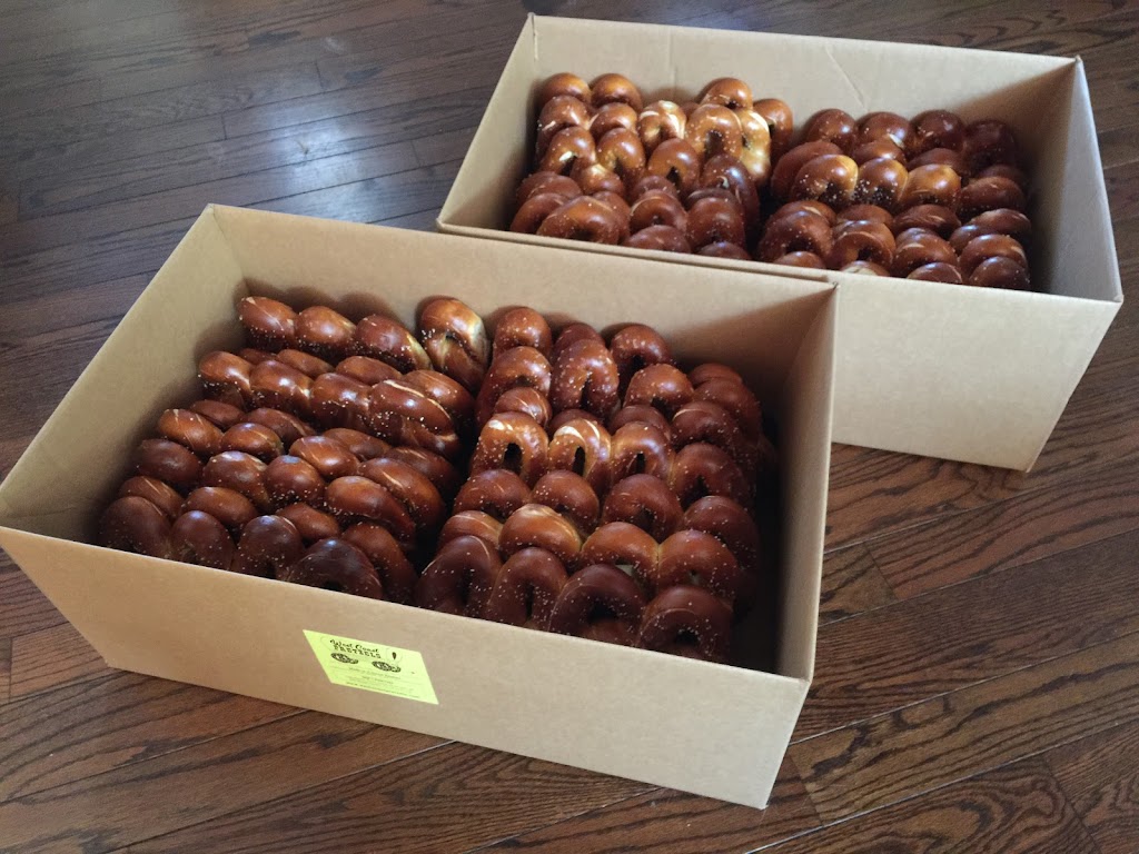 West Coast Pretzels Bakery Cafe | 7617 Vineland Ave, Sun Valley, CA 91352, USA | Phone: (818) 308-7575