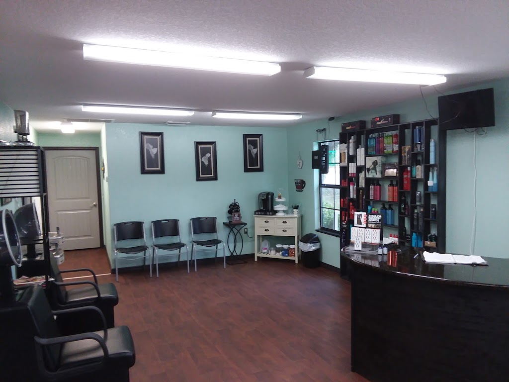 BEllaz Salon and Spa | 112 S Main St, Bushnell, FL 33513, USA | Phone: (352) 446-2717