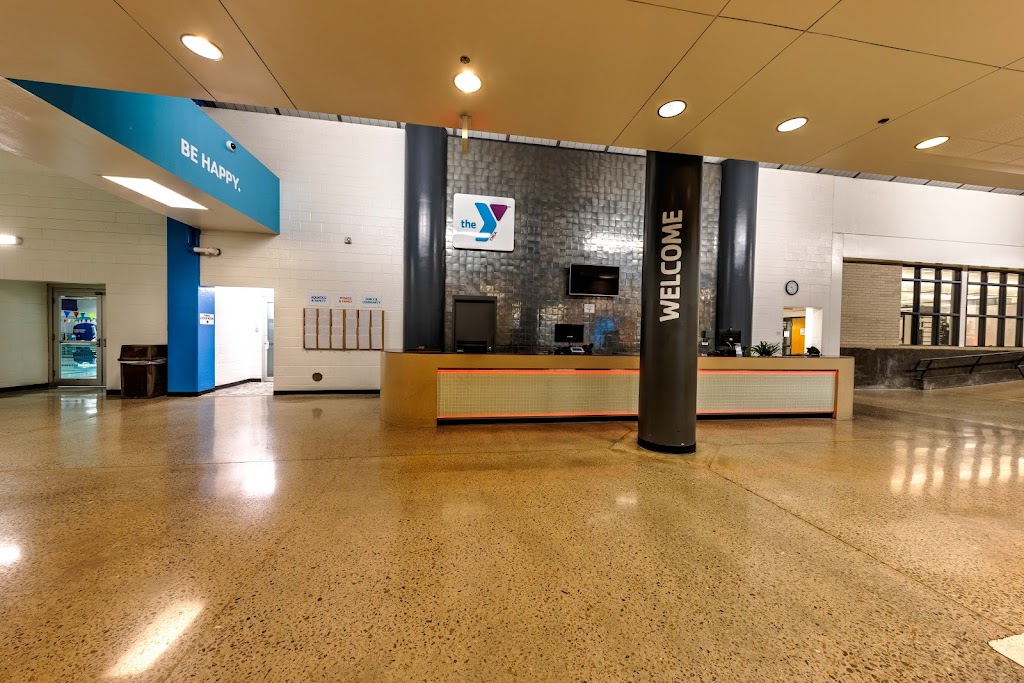 Cleveland County Family YMCA | 1350 Lexington Ave, Norman, OK 73069, USA | Phone: (405) 364-9622