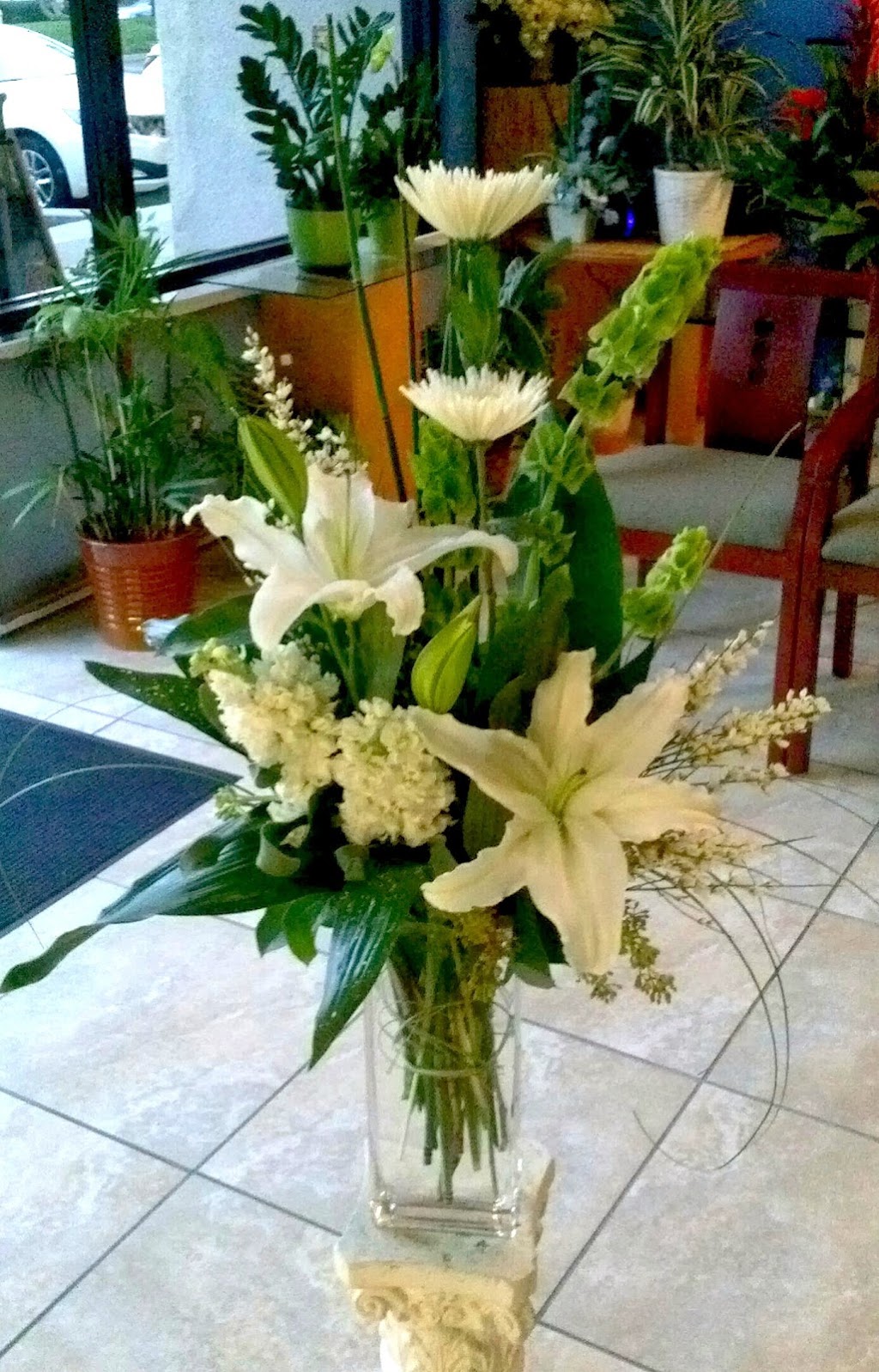 Blue Leaf Studio Florist | 9760 Base Line Rd #105, Rancho Cucamonga, CA 91701, USA | Phone: (909) 476-1144