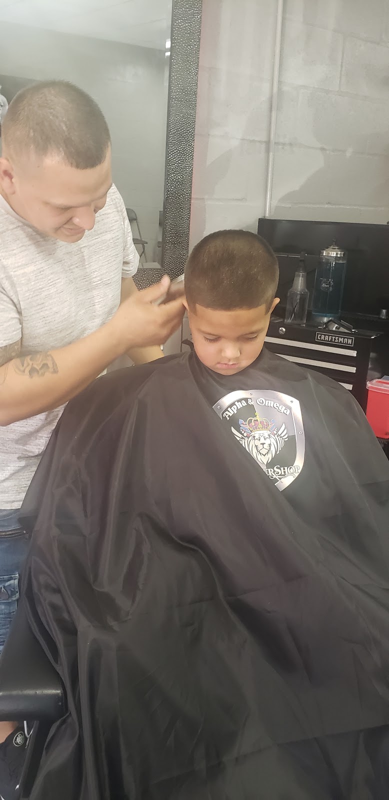 Alpha & omega Barber Shop | 4288 US-92 Suite 6, Plant City, FL 33563, USA | Phone: (813) 843-3943