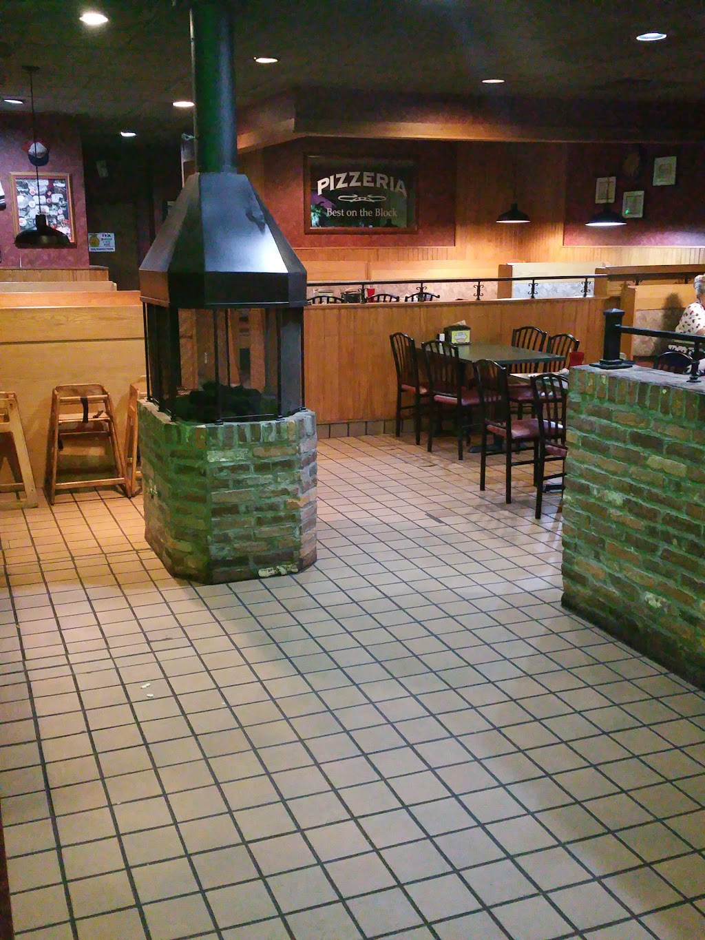 Jendys Pizzeria | 239 W Lagrange Rd, Hanover, IN 47243, USA | Phone: (812) 866-8578