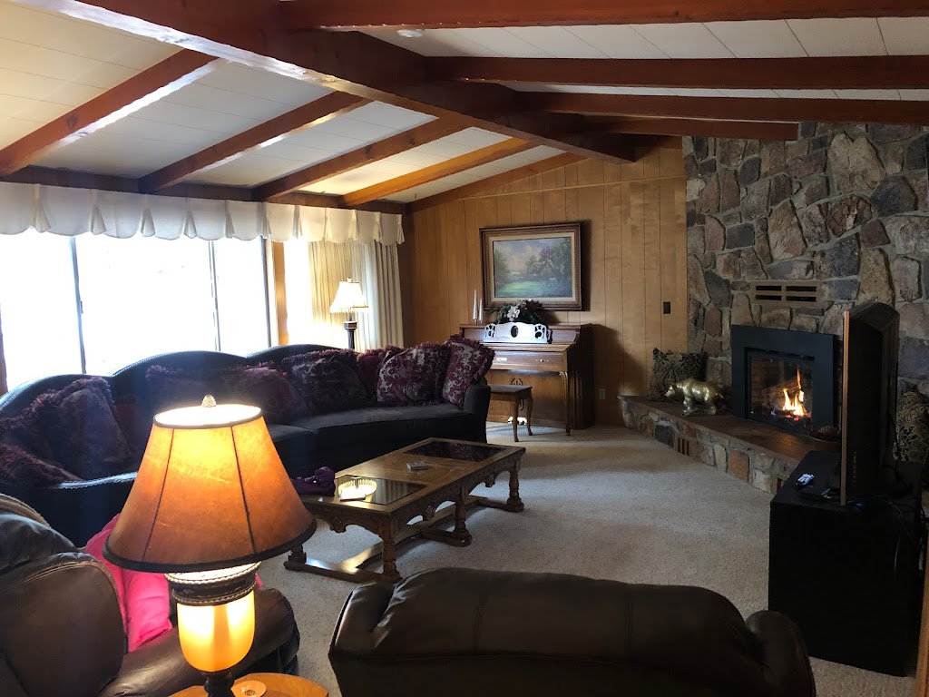Pine Haven Cottages | 517 Knight Ave, Big Bear Lake, CA 92315, USA | Phone: (909) 866-2637