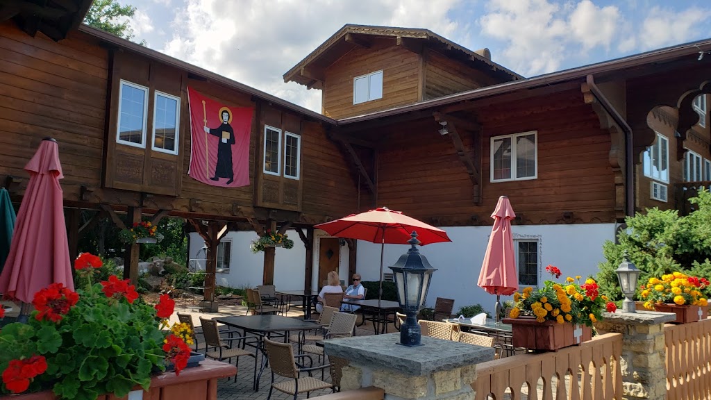 Chalet Landhaus Inn | 801 WI-69, New Glarus, WI 53574, USA | Phone: (608) 527-5234