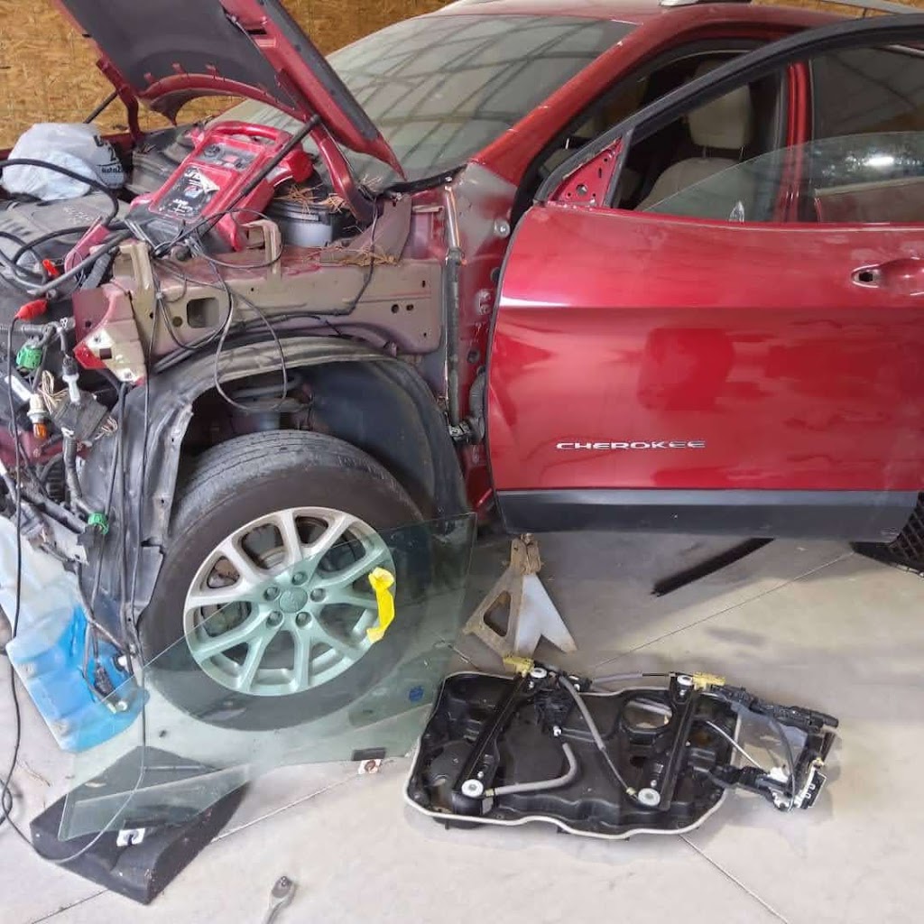 Pintos Auto Body Shop | 2023 Brooks Rd, Durham, NC 27703, USA | Phone: (919) 225-0734 Pintos Auto Body Shop | 2023 Brooks Rd, Durham, NC 27703, USA | Phone: (919) 225-0734