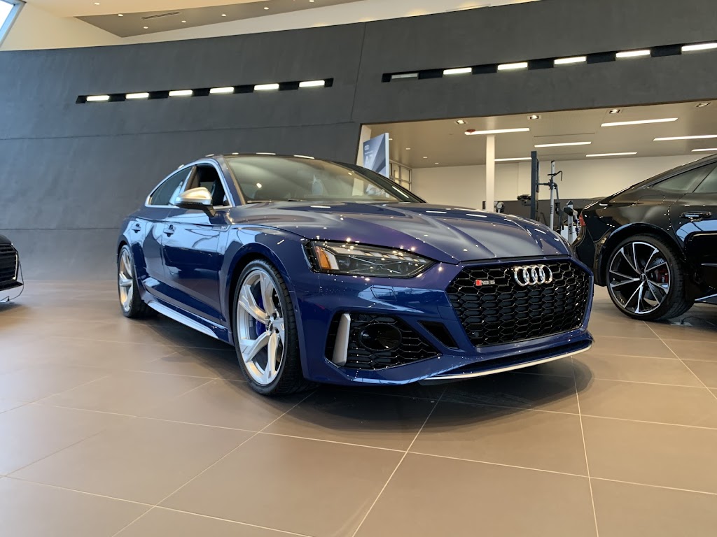 Audi Rochester Hills | 45441 Dequindre Rd, Rochester Hills, MI 48307, USA | Phone: (248) 963-6480