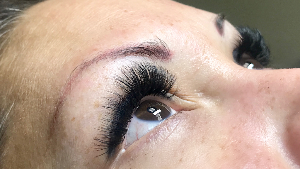 Winks Lash Lounge and Spa/ Delaney Salon Suites | 4709 W Parker Rd #114, Plano, TX 75093, USA | Phone: (972) 638-9657