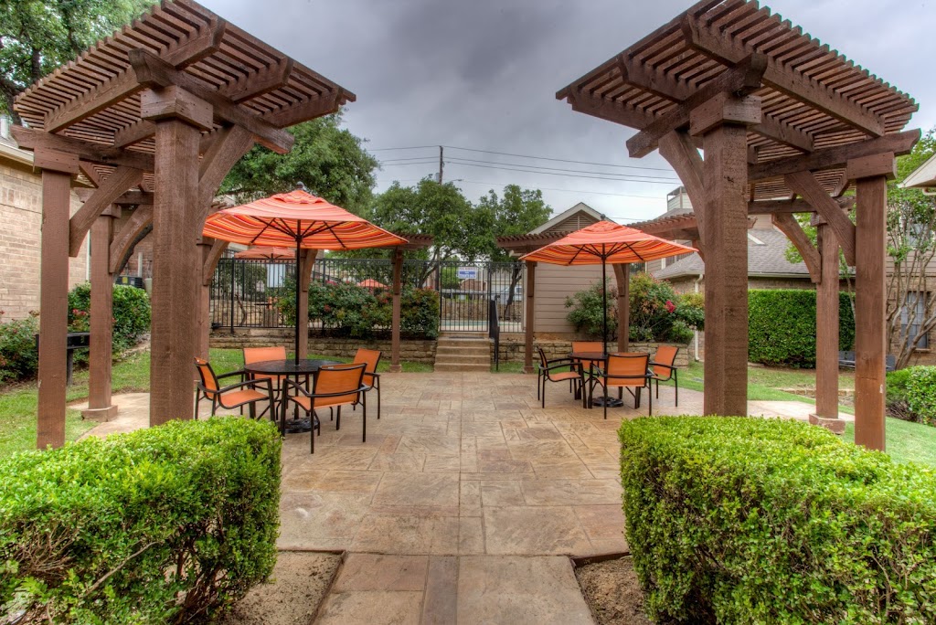 The Vineyards at Trophy Club Apartments | 1500 Plantation Oaks Dr, Trophy Club, TX 76262, USA | Phone: (817) 430-0122