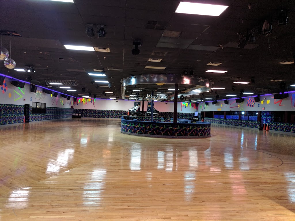 Super Wheels Skating Center | 12265 SW 112th St, Miami, FL 33186, USA | Phone: (305) 270-9386