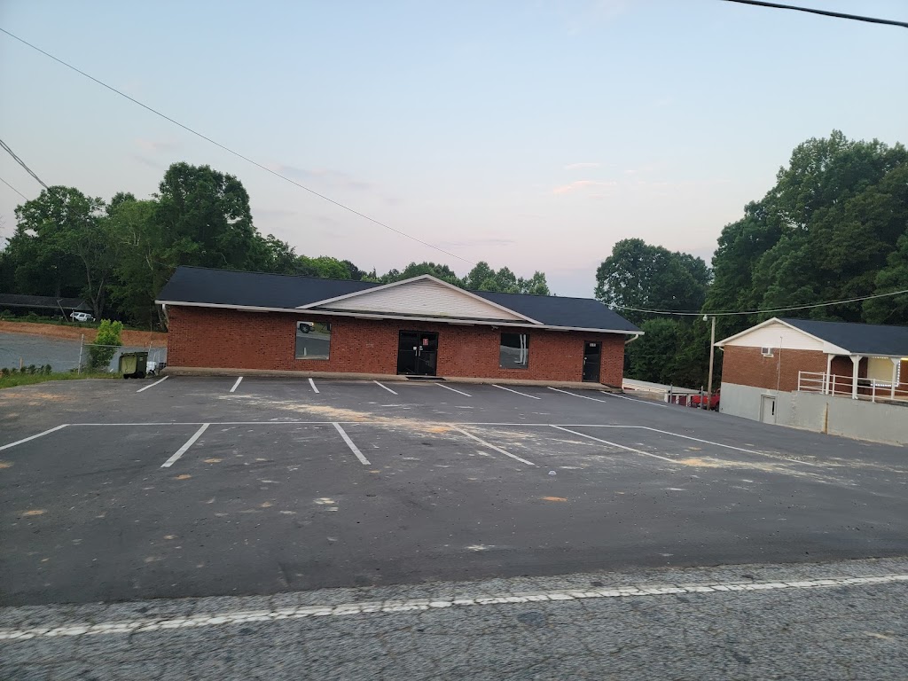 Crow Foot Service Center | North Carolina Hwy 150, Lexington, NC 27295, USA | Phone: (336) 764-5588