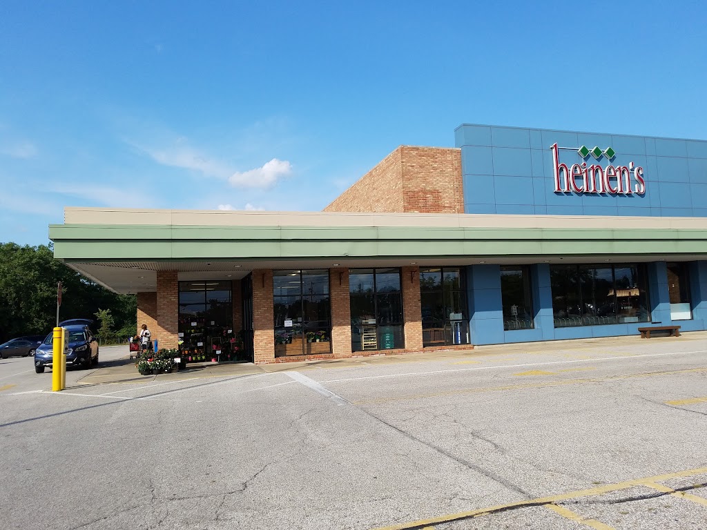 Heinens Grocery Store | 15300 Bagley Rd, Middleburg Heights, OH 44130, USA | Phone: (440) 886-2205