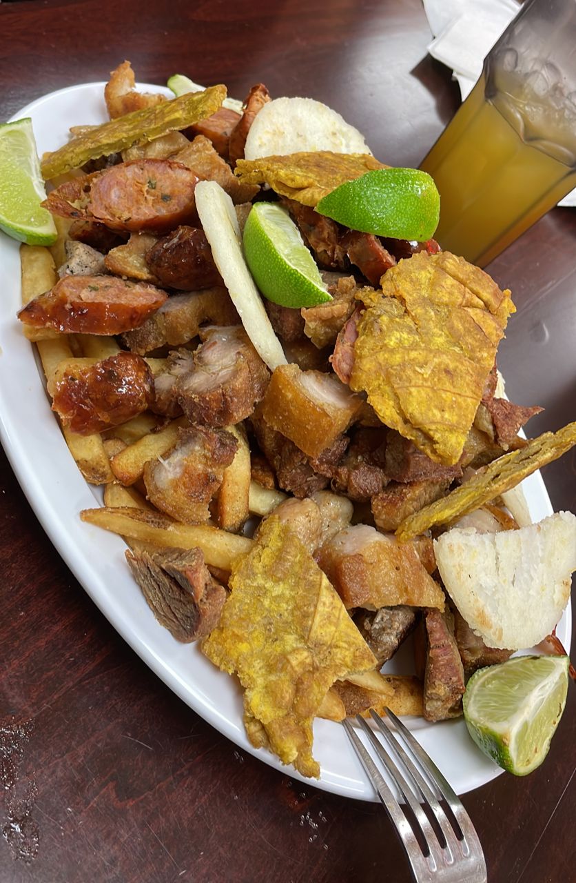 Mi Colombia Restaurant | 1568 Bell Rd, Nashville, TN 37211, USA | Phone: (615) 953-7004