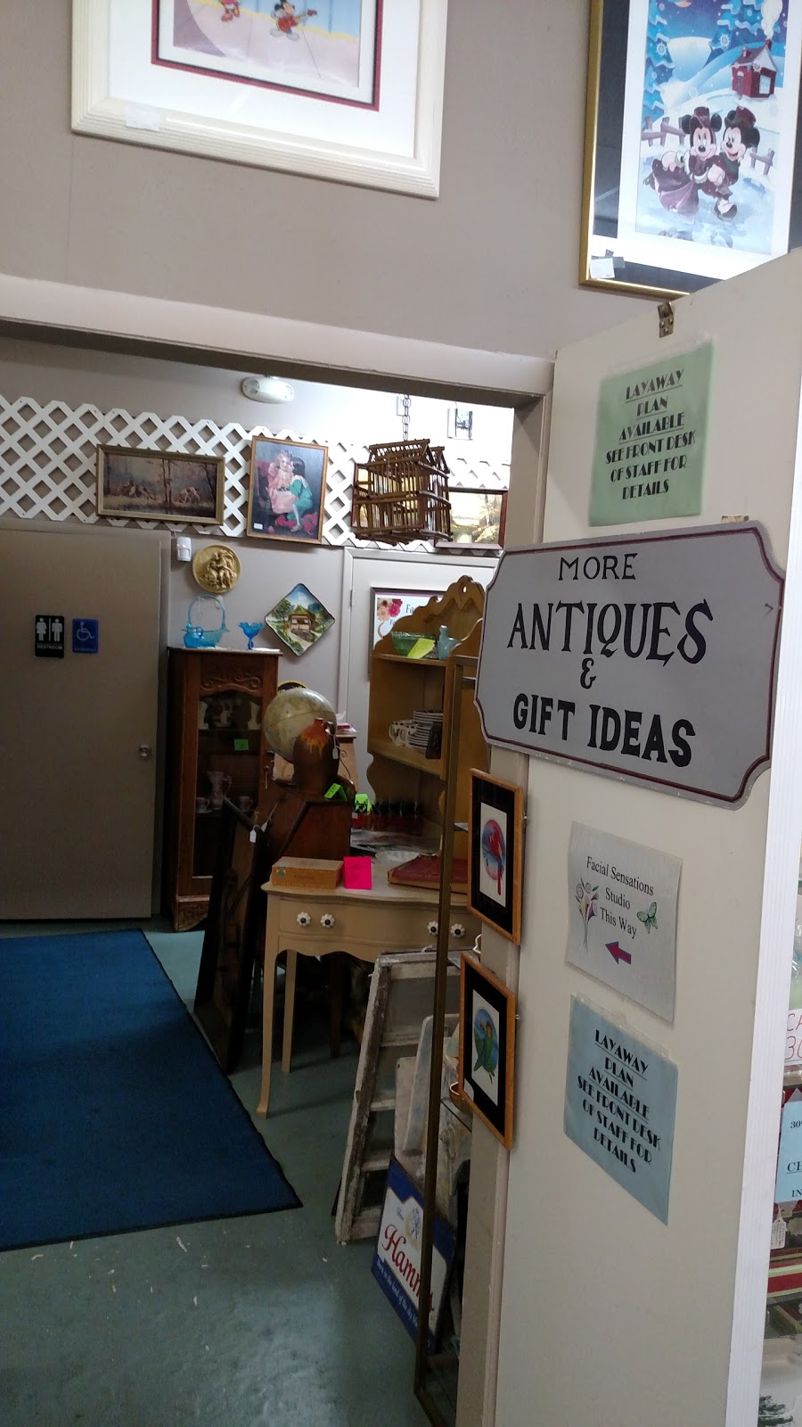 AntiqueToys.com cases within Antique Marketplace | 8010 US Hwy 19 N, Pinellas Park, FL 33781, USA | Phone: (727) 777-4206