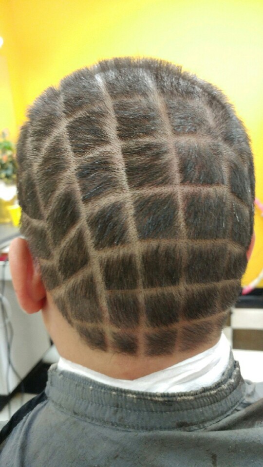 Centreville Crossing Barber Shop | 13826 Braddock Rd, Centreville, VA 20121, USA | Phone: (703) 968-3369