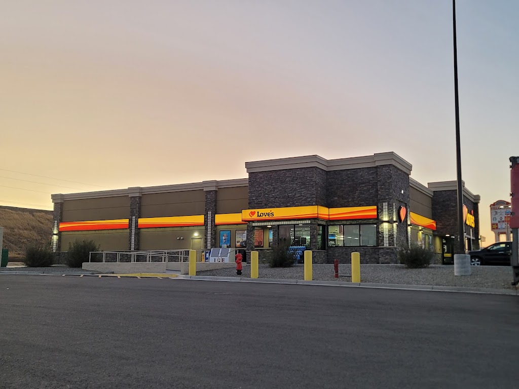 Loves Travel Stop | 55 Rogers Rd, Patterson, CA 95363, USA | Phone: (209) 895-5021