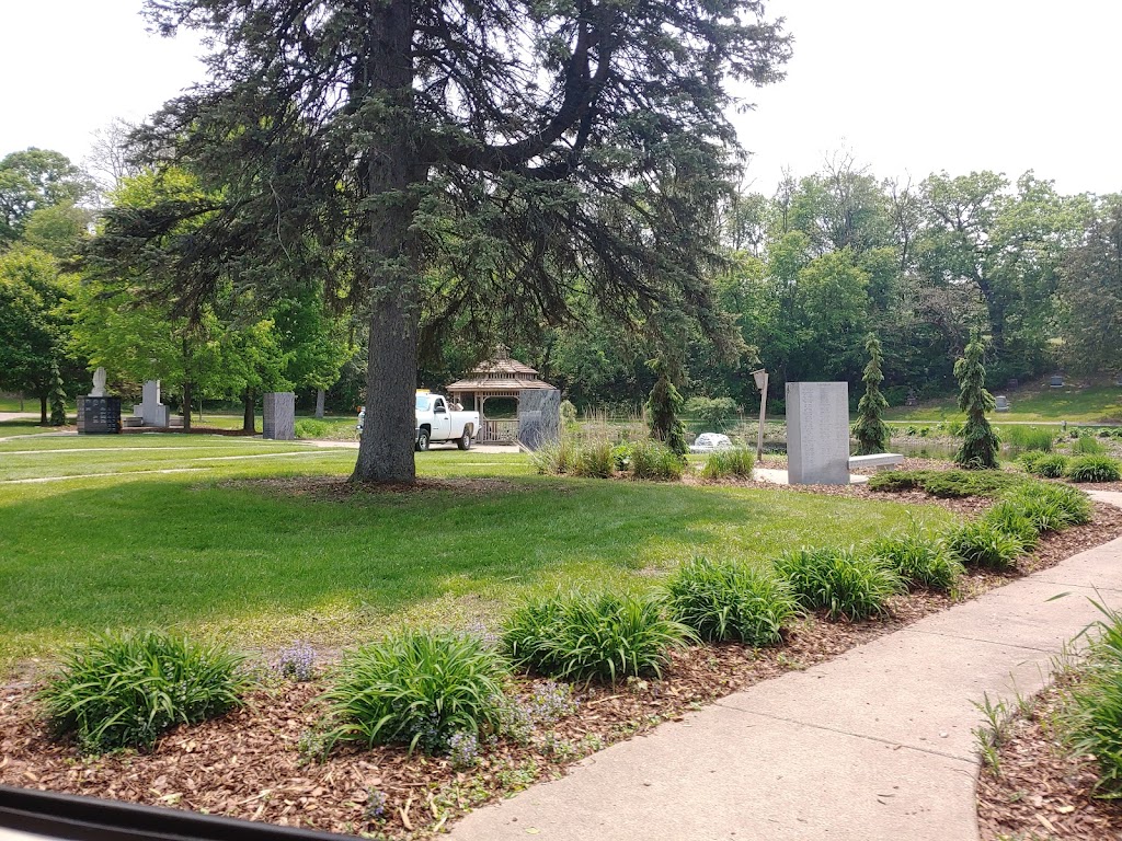 Forest Lawn Memorial Park | 1800 Edgerton St, St Paul, MN 55117, USA | Phone: (651) 776-6420