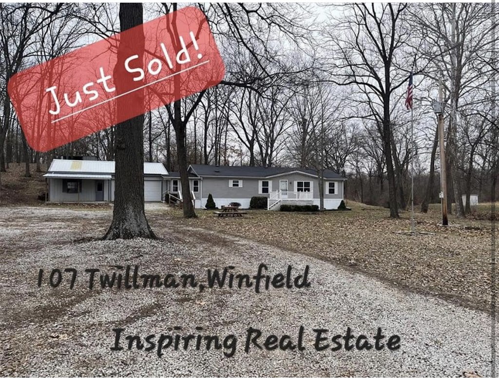 Two Girls in Real Estate | 120 East Ave STE 3, Winfield, MO 63389, USA | Phone: (636) 262-6085