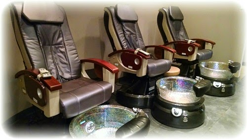 Definition Salon and Spa | 928 Valley View Dr Ste 2, Council Bluffs, IA 51503, USA | Phone: (712) 256-9935
