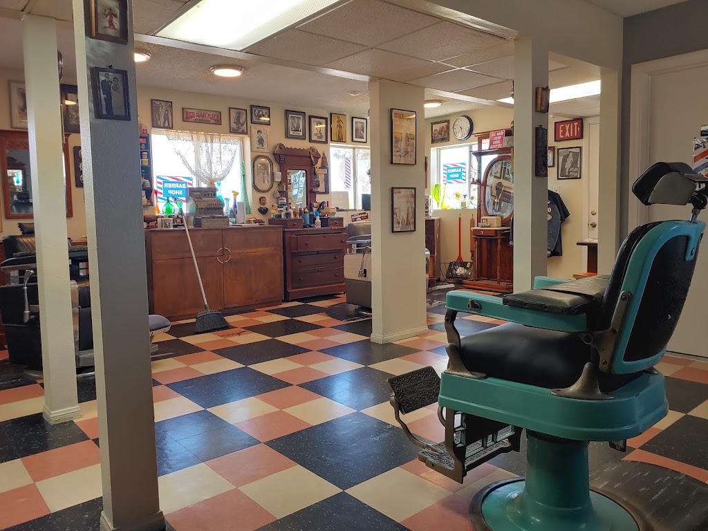 Apple Valley Inn Barbershop | 20601 CA-18 Unit 106, Apple Valley, CA 92307, USA | Phone: (818) 792-3028