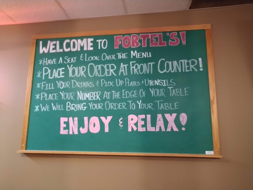 Fortels Pizza Den | 7932 MacKenzie Rd, St. Louis, MO 63123, USA | Phone: (314) 353-2360