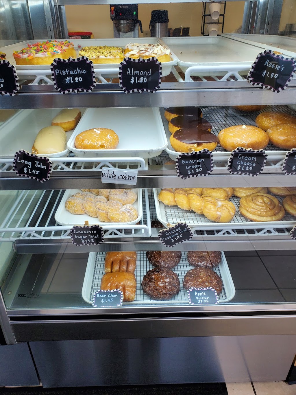 Holey Sweet Donuts | 90 GA-138 b, Stockbridge, GA 30281, USA | Phone: (678) 915-2446