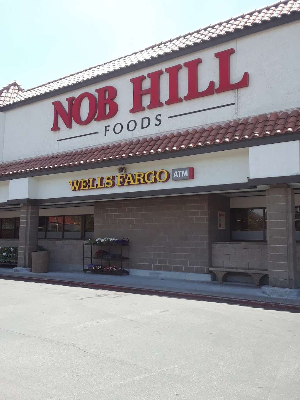 Nob Hill Foods | 451 Vineyard Town Ctr Wy, Morgan Hill, CA 95037, USA | Phone: (408) 779-8485