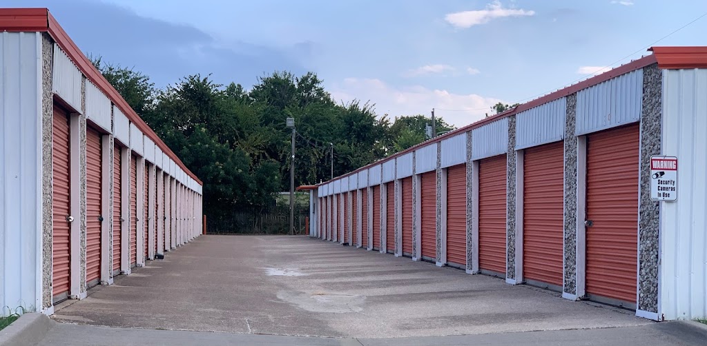 M & M Self Storage | 7440 Elm St, The Colony, TX 75056, USA | Phone: (972) 370-8585