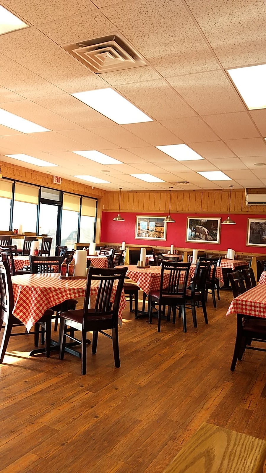 Hog Wild Pit Bar-B-Q | 620 N Rock Rd Suite 250, Derby, KS 67037, USA | Phone: (316) 425-6010