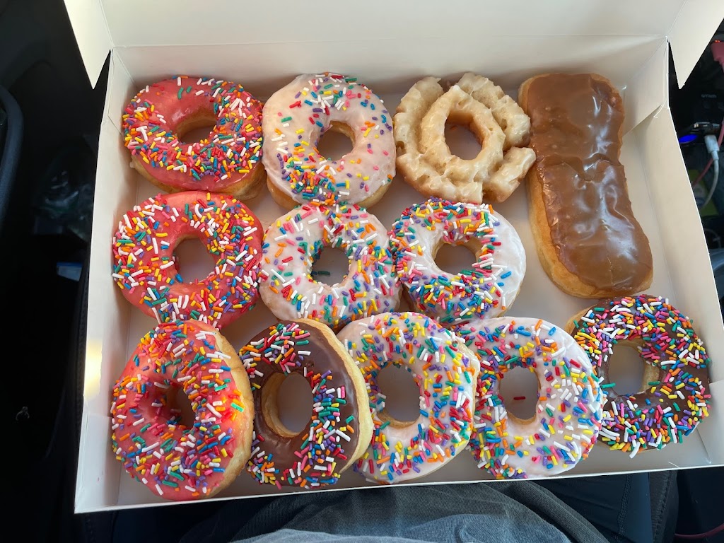 Best Donuts | 1700 N Center St, Bonham, TX 75418, USA | Phone: (903) 640-4226