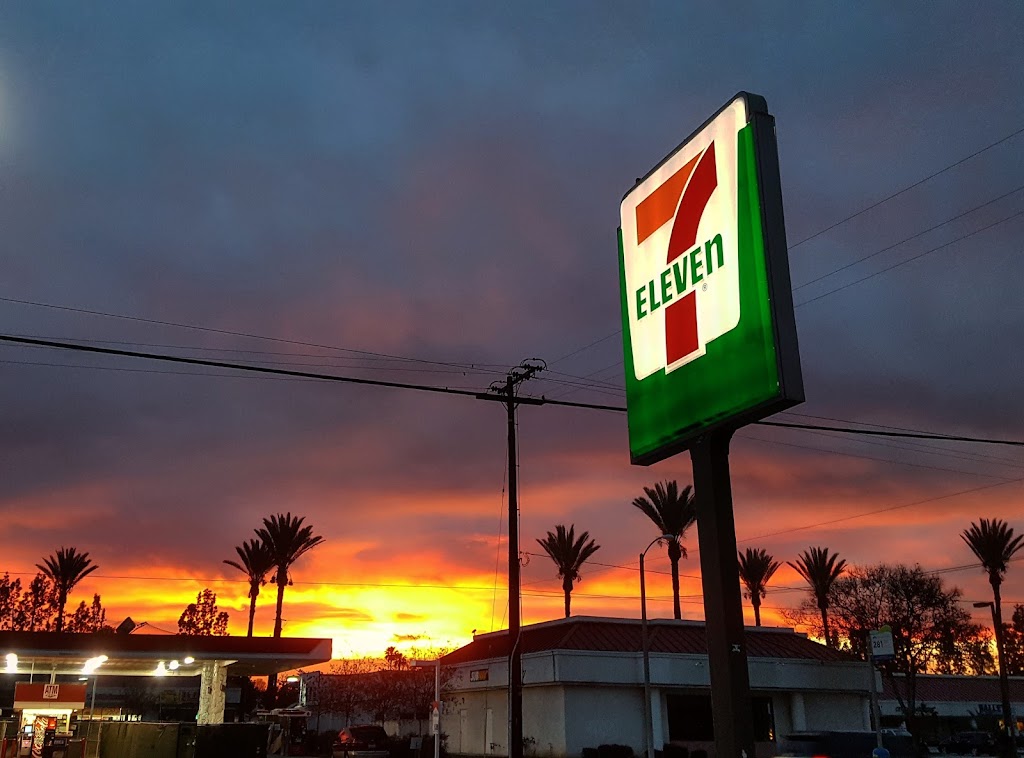 7-Eleven | 1085 N Citrus Ave, Covina, CA 91722, USA | Phone: (626) 339-1977