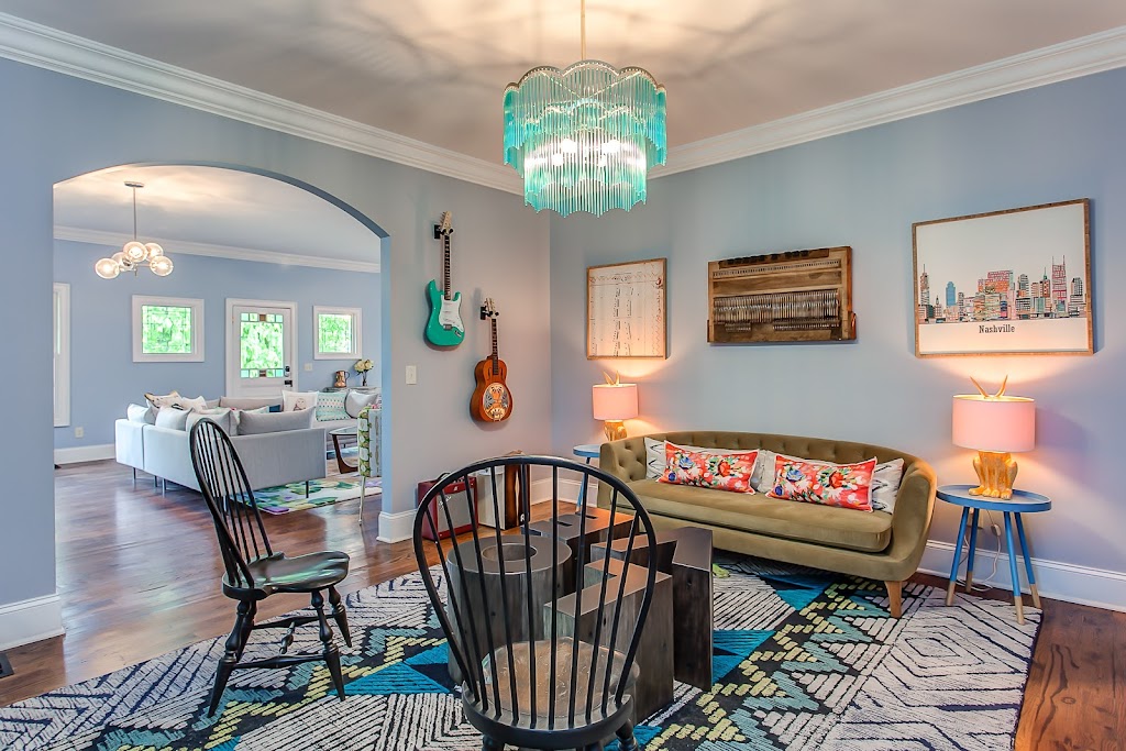 Pot N Kettle Cottages | Franklin, TN 37064, USA | Phone: (615) 864-3392 Pot N Kettle Cottages | Franklin, TN 37064, USA | Phone: (615) 864-3392