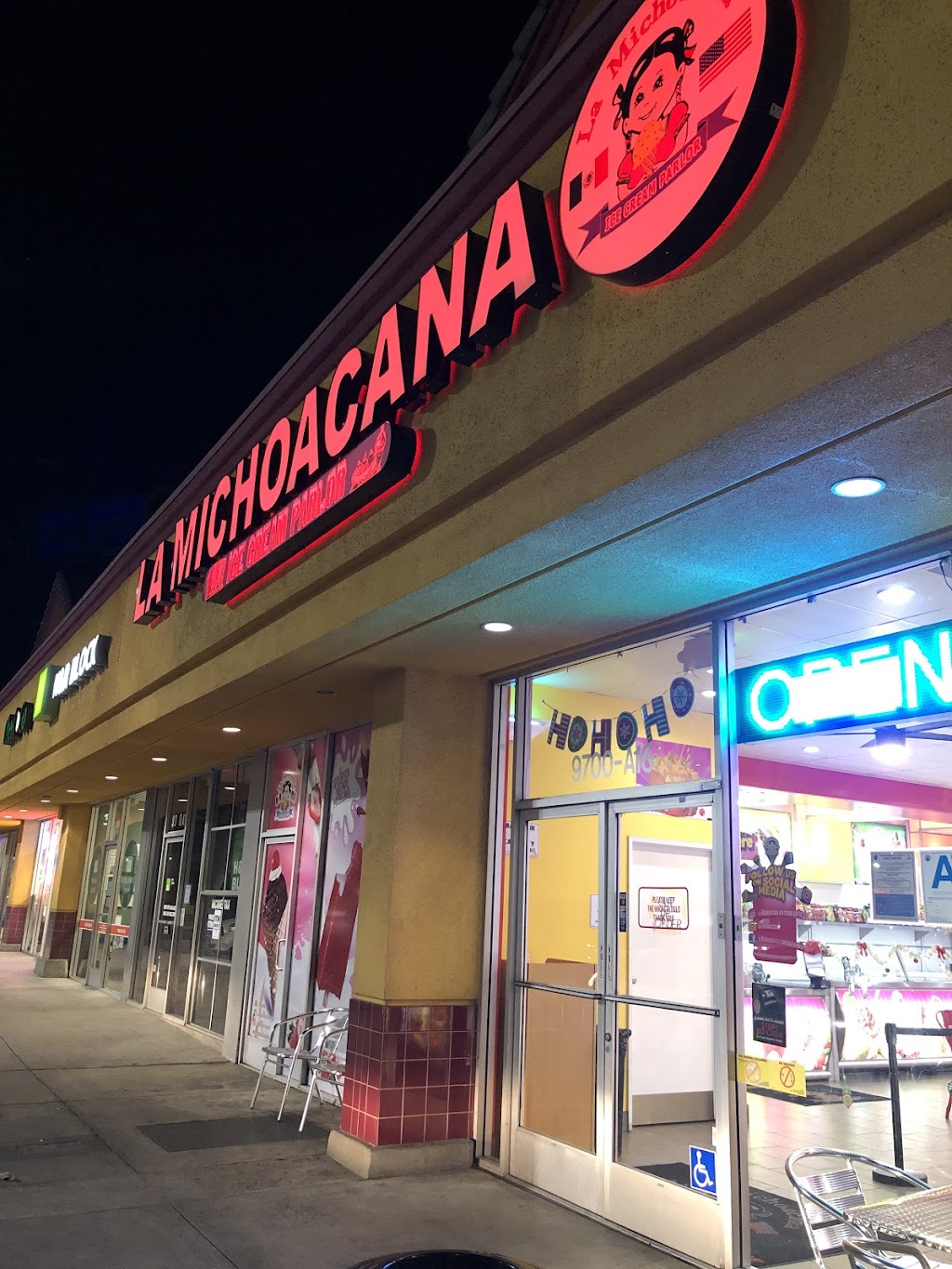 La Michoacana Emerita Ice Cream Parlor | 9700 Woodman Ave A16, Arleta, CA 91331, USA | Phone: (747) 227-3097