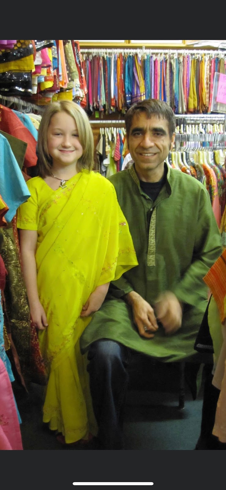 Shingar Indian Boutique & Expert tailoring | 4141 Old William Penn Hwy, Monroeville, PA 15146 | Phone: (412) 853-0752