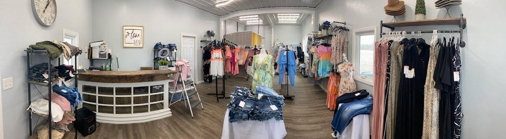 Lane 109 Boutique LLC | 1263 OH-109, Delta, OH 43515 | Phone: (419) 388-7757