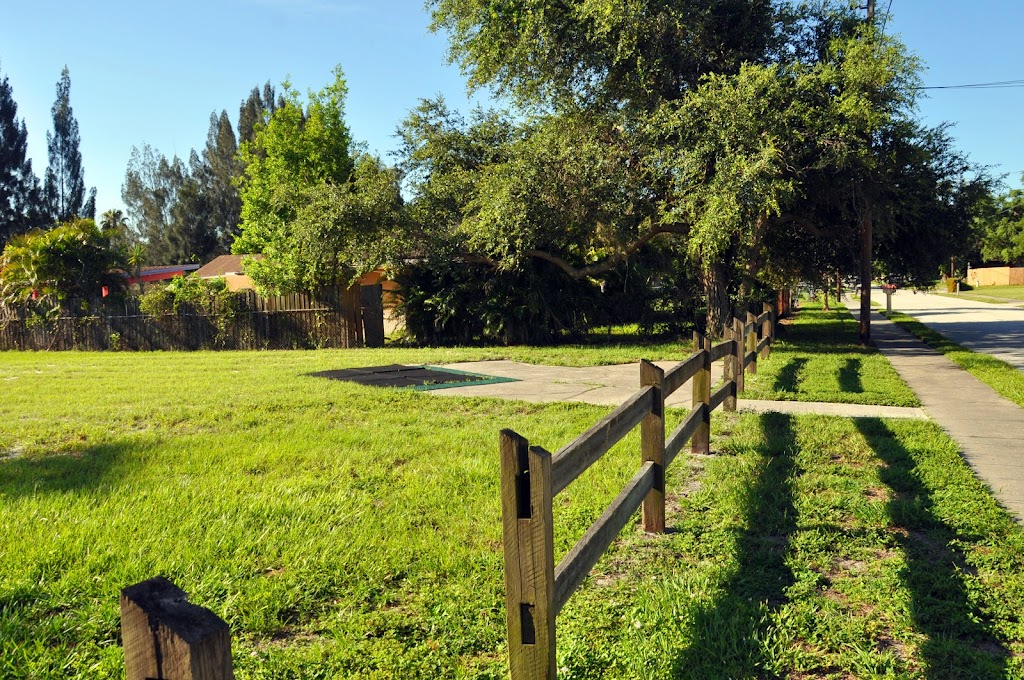 Avion Park | 436 N Pompano Ave Drive, Sarasota, FL 34237, USA | Phone: (941) 263-6386