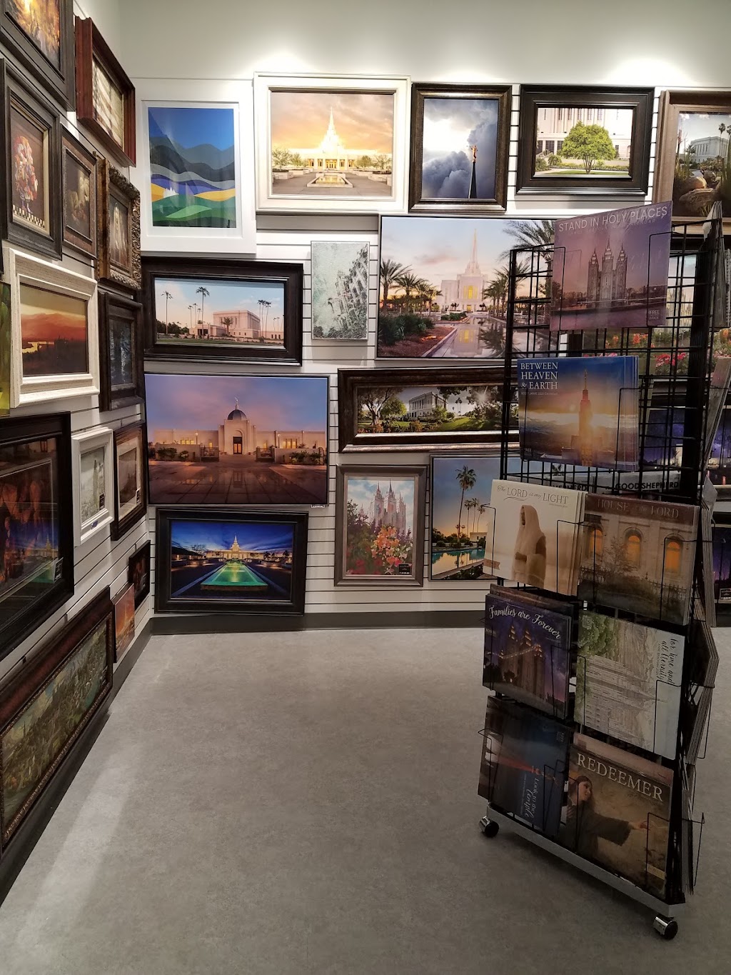 Deseret Book | 2919 Agua Fria Fwy Suite 101, Phoenix, AZ 85027, USA | Phone: (480) 660-6100