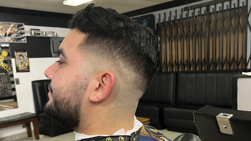 Legendz Barberstudio | 4600, 14423 Main St #3, Hesperia, CA 92345, USA | Phone: (760) 949-2340