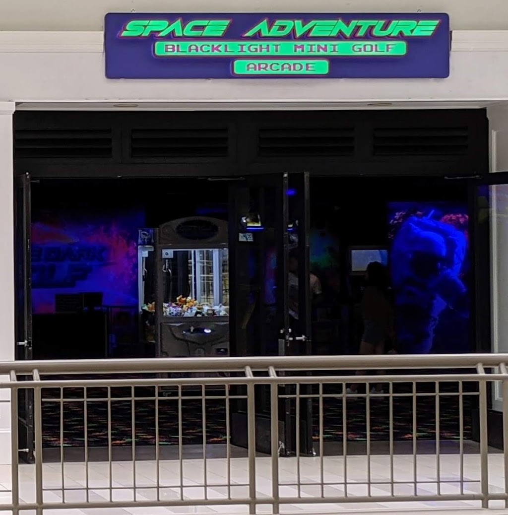 Space Adventure Mini Golf | 2001 South Rd, Poughkeepsie, NY 12601 | Phone: (845) 632-1097