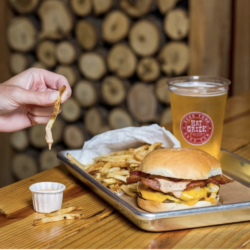 Hat Creek Burger Company | 870 Northwest Pkwy, TX-114, Roanoke, TX 76262, USA | Phone: (817) 854-2004