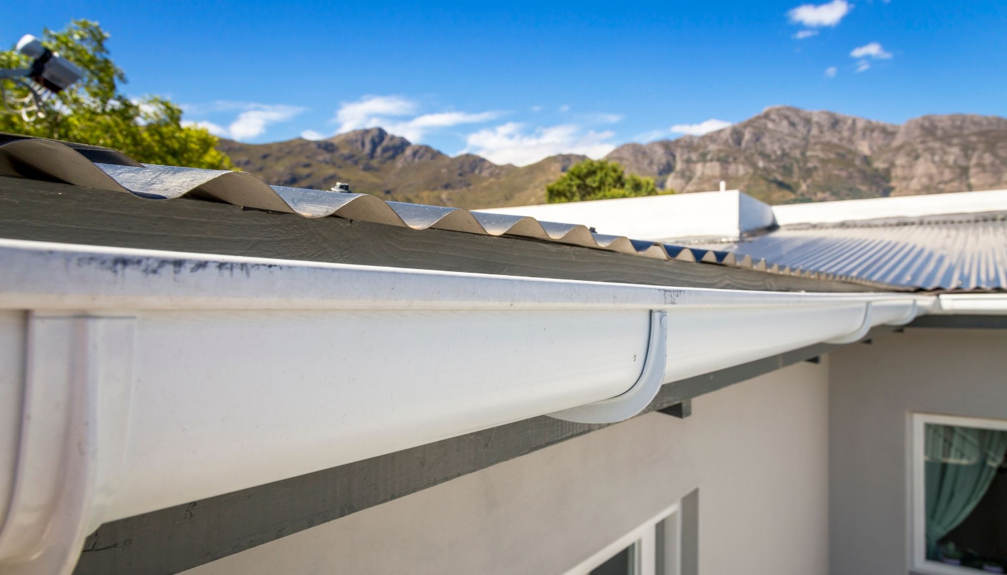 L-Town Gutter Solutions | 1417 Glenrose Ave, Lansing, MI 48915, United States | Phone: (517) 234-5326